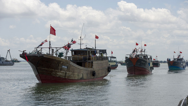 Hainan : une flottille de pêche se dirige vers la mer de Chine du Sud